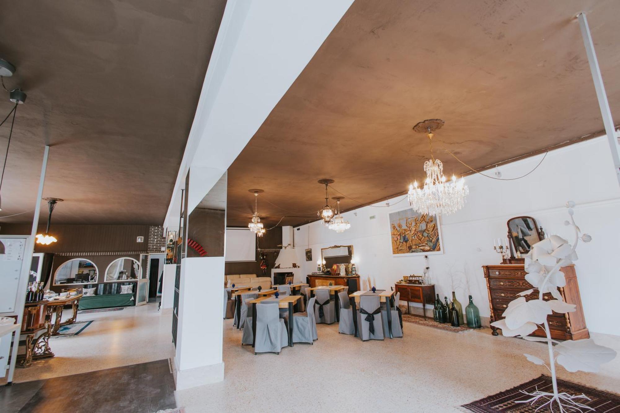Cosi Priziusi Bed & Breakfast Vizzini Bagian luar foto